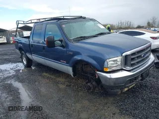 2004 Ford Super Duty F-250 XL with VIN 1FTNW21P34ED67589, listed as a IAAI auction lot 41775458 with 119,204 mi miles. Bid and sale history available at carsss.com. Image 1.