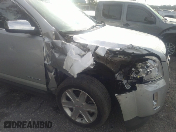 2011 GMC Terrain SLT-2 with VIN 2CTFLWE54B6245410, listed as a IAAI auction lot 36919978 with 52,992 mi miles and . Bid and sale history available at carsss.com. Image 6.