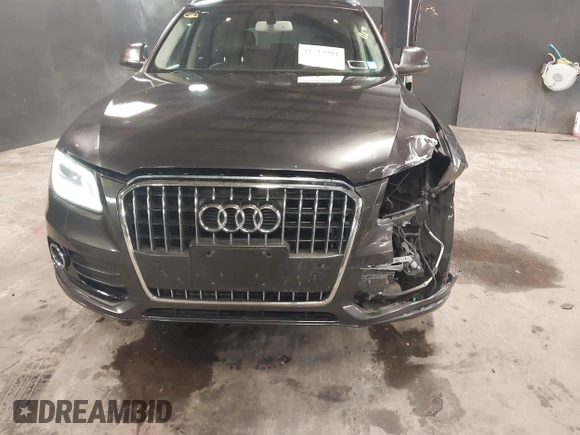 2015 Audi Q5 Premium Plus with VIN WA1LFAFP5FA029478, listed as a IAAI auction lot 41514901 with 133,150 mi miles. Bid and sale history available at carsss.com. Image 6.