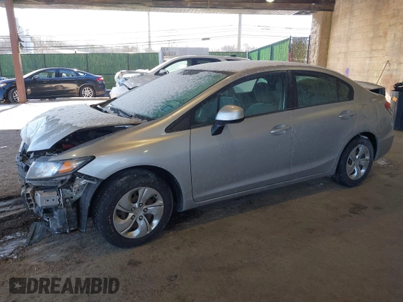 2013 Honda Civic LX z VIN 19XFB2F5XDE243749, wystawiony jako IAAI lot #41252330 z przebiegiem 85 879 mil mil oraz . Historia ofert i sprzedaży dostępna na DreamBid. Obrazek 18.