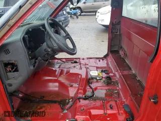 1998 Chevrolet S-10 with VIN 1GCCS14X9WK162503, listed as a Copart auction lot 81300144 with 0 mi miles and Non Repairable. Bid and sale history available at carsss.com. Image 7.