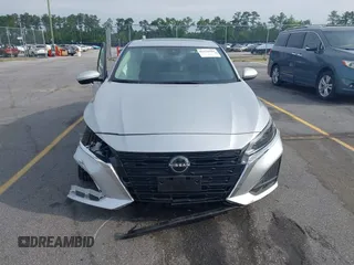 2023 Nissan Altima SV z VIN 1N4BL4DV8PN379930, wystawiony jako IAAI lot #42376207 z przebiegiem 29 945 mil mil oraz . Historia ofert i sprzedaży dostępna na DreamBid. Obrazek 13.
