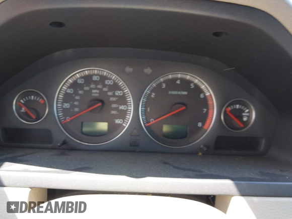 2004 Volvo XC90 with VIN YV1CZ91H841094506, listed as a IAAI auction lot 42428978 with Not provided miles and . Bid and sale history available at DreamBid. Image 7.