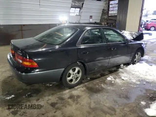 1998 Lexus ES 300 Luxury Sport Sdn with VIN JT8BF28G5W5031100, listed as a Copart auction lot 83019814 with 0 mi miles and Salvage Title. Bid and sale history available at carsss.com. Image 3.