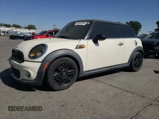2012 MINI Hardtop with VIN WMWSU3C58CT186490, listed as a Copart auction lot 56052095 with 114,596 mi miles and Clean Title. Bid and sale history available at DreamBid. Image 1.