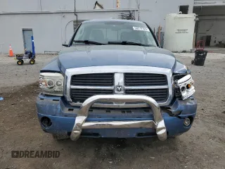 2005 Dodge Dakota z VIN 1D3HW58K85S142538, wystawiony jako Copart lot #50512325 z przebiegiem 269 856 mil mil oraz Czysty tytuł • Clean title. Historia ofert i sprzedaży dostępna na DreamBid. Obrazek 5.