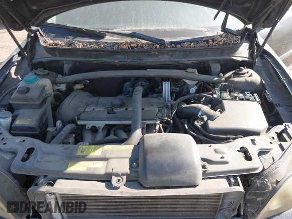 2006 Volvo XC90 2.5L Turbo with VIN YV4CY592461304715, listed as a IAAI auction lot 40384200 with 124,396 mi miles. Bid and sale history available at carsss.com. Image 10.