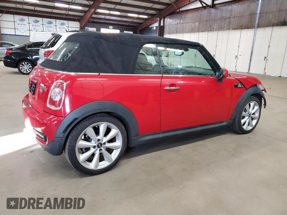 2015 MINI Convertible S z VIN WMWZP3C56FT298876, wystawiony jako Copart lot #41647375 z przebiegiem 96 038 mil mil oraz Szkoda całkowita • Salvage title. Historia ofert i sprzedaży dostępna na DreamBid. Obrazek 3.