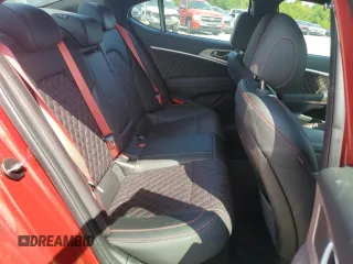2022 Genesis G70 3.3T with VIN KMTG54TE0NU103418, listed as a Copart auction lot 61024094 with 7,750 mi miles and Salvage Title. Bid and sale history available at carsss.com. Image 10.