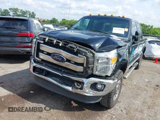 2016 Ford F-250 Lariat z VIN 1FT7W2B60GEB90776, wystawiony jako IAAI lot #42238682 z przebiegiem 234 089 mil mil oraz . Historia ofert i sprzedaży dostępna na DreamBid. Obrazek 17.