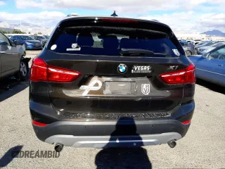 2018 BMW X1 xDrive28i with VIN WBXHT3C34J5K28026, listed as a Copart auction lot 73421382 with 54,327 mi miles. Bid and sale history available at carsss.com. Image 6.