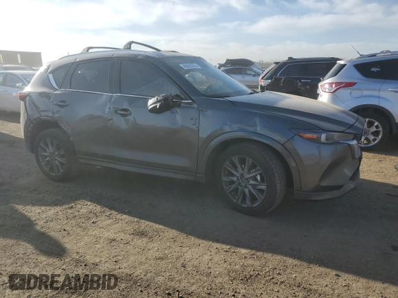 2025 Mazda CX-5 2.5 S Premium Plus Package with VIN JM3KFBEM1S0585647, listed as a Copart auction lot 48638255 with 1,746 mi miles and Salvage Title. Bid and sale history available at carsss.com. Image 4.