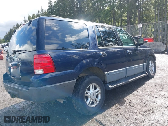 2004 Ford Expedition Special Service with VIN 1FMFU16L04LA40973, listed as a IAAI auction lot 42304564 with 221,708 mi miles and . Bid and sale history available at DreamBid. Image 4.