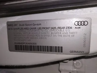 2019 Audi RS 3 z VIN WUABWGFF2KA900300, wystawiony jako IAAI lot #41553334 z przebiegiem 46 004 mil mil oraz . Historia ofert i sprzedaży dostępna na DreamBid. Obrazek 9.