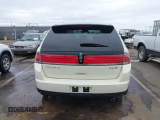 2007 Lincoln MKX with VIN 2LMDU68C77BJ05358, listed as a IAAI auction lot 41852330 with 163,508 mi miles. Bid and sale history available at carsss.com. Image 16.