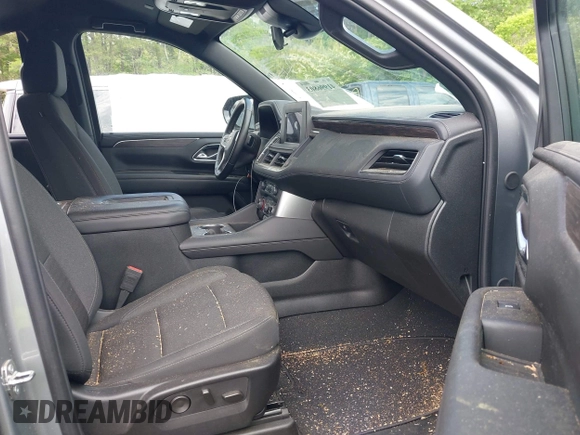 2024 Chevrolet Tahoe LS z VIN 1GNSCMKD1RR300119, wystawiony jako IAAI lot #41996803 z przebiegiem 19 003 mil mil oraz . Historia ofert i sprzedaży dostępna na DreamBid. Obrazek 5.