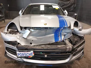 2014 Porsche Panamera 4S Executive with VIN WP0BB2A77EL062088, listed as a IAAI auction lot 41696130 with 105,177 mi miles and . Bid and sale history available at DreamBid. Image 13.