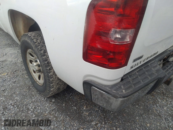 2010 Chevrolet Silverado 1500 with VIN 1GCSKPE31AZ229573, listed as a IAAI auction lot 41203758 with 128,175 mi miles and . Bid and sale history available at DreamBid. Image 22.