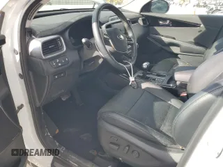 2019 Kia Sorento SX Limited with VIN 5XYPKDA57KG445598, listed as a Copart auction lot 85339084 with 14,613 mi miles and Non Repairable. Bid and sale history available at carsss.com. Image 8.