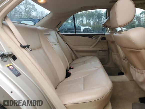 2001 Mercedes-Benz E-Class AWD with VIN WDBJF82J31X054634, listed as a Copart auction lot 81686174 with 139,746 mi miles and Salvage Title. Bid and sale history available at carsss.com. Image 10.