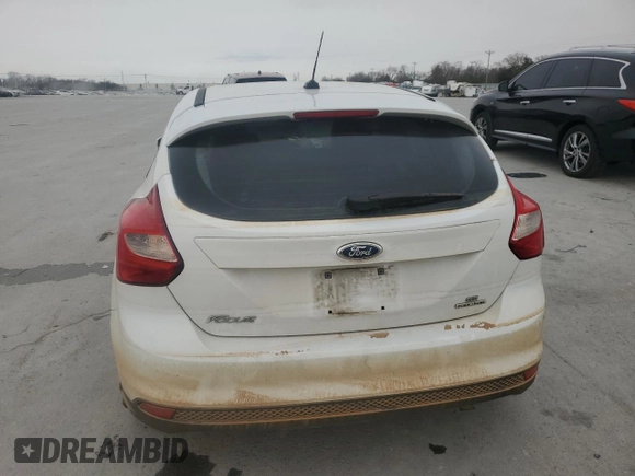 2014 Ford Focus SE with VIN 1FADP3K22EL127373, listed as a Copart auction lot 46043725 with Not Provided miles and Salvage Title. Bid and sale history available at DreamBid. Image 6.