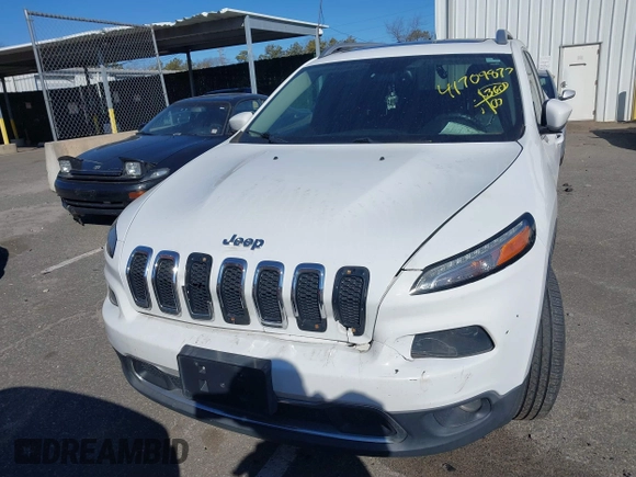 2015 Jeep Cherokee Limited with VIN 1C4PJMDS7FW688762, listed as a IAAI auction lot 41709877 with 154,499 mi miles. Bid and sale history available at carsss.com. Image 12.