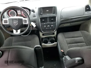 2019 Dodge Grand Caravan SE with VIN 2C4RDGBG3KR754792, listed as a Copart auction lot 55473775 with 40,077 mi miles and Clean Title. Bid and sale history available at DreamBid. Image 8.