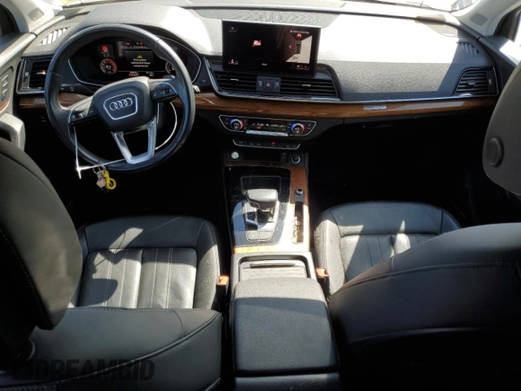 2021 Audi Q5 Premium Plus z VIN WA1BAAFY0M2136285, wystawiony jako Copart lot #52752555 z przebiegiem 22 970 mil mil oraz Szkoda całkowita • Salvage title. Historia ofert i sprzedaży dostępna na DreamBid. Obrazek 8.
