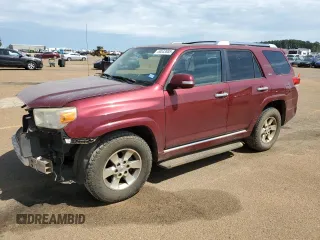 2011 Toyota 4Runner SR5 z VIN JTEZU5JR5B5016735, wystawiony jako Copart lot #50533885 z przebiegiem 320 401 mil mil oraz Szkoda całkowita • Salvage title. Historia ofert i sprzedaży dostępna na DreamBid. Obrazek 1.