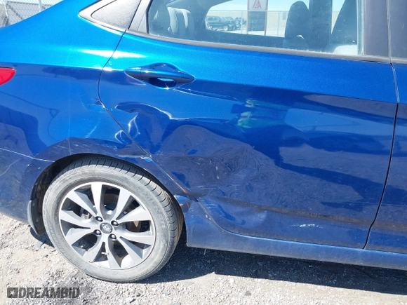 2017 Hyundai Accent SE with VIN KMHCT4AE5HU271013, listed as a IAAI auction lot 42018489 with 84,177 mi miles. Bid and sale history available at carsss.com. Image 6.