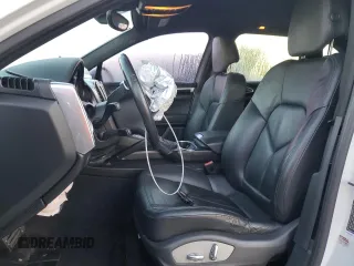 2013 Porsche Cayenne S с VIN WP1AB2A28DLA85229, выставлен на аукционе Copart как лот 50935415 с пробегом 215 629 миль миль и Списание • Salvage title. История ставок и продаж доступна на DreamBid. Изображение 7.