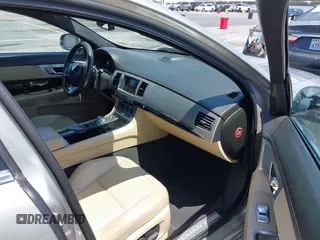 2014 Jaguar XF SC with VIN SAJWA0EX4E8U17743, listed as a IAAI auction lot 40046034 with 134,953 mi miles and . Bid and sale history available at DreamBid. Image 5.