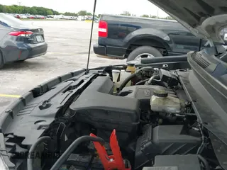 2017 Nissan Pathfinder SV with VIN 5N1DR2MN1HC635114, listed as a IAAI auction lot 43294378 with 179,732 mi miles and . Bid and sale history available at DreamBid. Image 19.