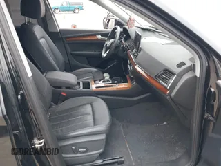 2021 Audi Q5 Premium with VIN WA1AAAFYXM2005196, listed as a IAAI auction lot 41593700 with 63,573 mi miles. Bid and sale history available at carsss.com. Image 5.