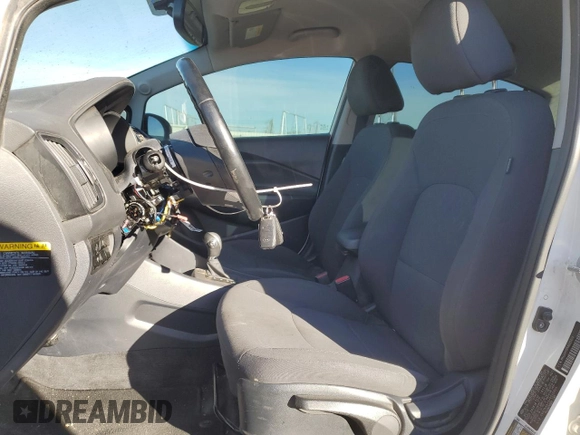 2017 Kia Rio EX with VIN KNADN4A33H6025824, listed as a Copart auction lot 86758974 with 127,278 mi miles and Clean Title. Bid and sale history available at carsss.com. Image 7.