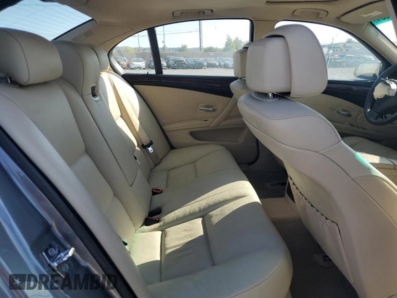 2008 BMW 5 Series 528i with VIN WBANU53588C112681, listed as a Copart auction lot 71921634 with 72,316 mi miles and Salvage Title. Bid and sale history available at DreamBid. Image 10.