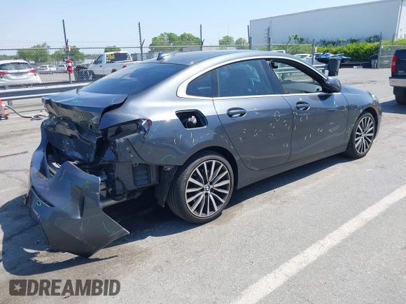 2020 BMW 2 Series 228i xDrive z VIN WBA73AK09L7F87108, wystawiony jako IAAI lot #42061198 z przebiegiem 43 232 mil mil oraz . Historia ofert i sprzedaży dostępna na DreamBid. Obrazek 4.