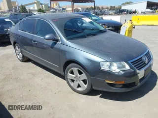 2009 Volkswagen Passat Komfort z VIN WVWJK73C79P058026, wystawiony jako IAAI lot #42560279 z przebiegiem 147 344 mil mil oraz . Historia ofert i sprzedaży dostępna na DreamBid. Obrazek 1.