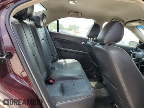 2011 Ford Fusion SEL with VIN 3FAHP0JA7BR275752, listed as a Copart auction lot 54543545 with 118,981 mi miles and Clean Title. Bid and sale history available at carsss.com. Image 10.