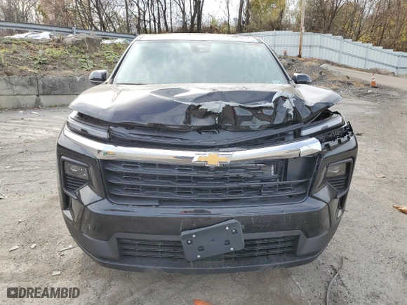 2024 Chevrolet Traverse FWD LS with VIN 1GNEREKS6RJ151219, listed as a Copart auction lot 80393454 with 1,786 mi miles and Salvage Title. Bid and sale history available at carsss.com. Image 5.