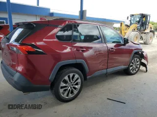 2021 Toyota RAV4 XLE Premium with VIN 2T3C1RFV2MW164644, listed as a Copart auction lot 65607935 with 19,667 mi miles and Salvage title. Bid and sale history available at DreamBid. Image 3.
