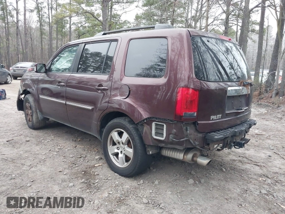 2010 Honda Pilot Touring with VIN 5FNYF4H9XAB040715, listed as a IAAI auction lot 41807334 with 262,786 mi miles and . Bid and sale history available at carsss.com. Image 3.