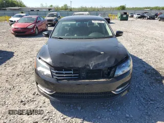 2013 Volkswagen Passat SEL Premium z VIN 1VWCN7A38DC030199, wystawiony jako Copart lot #53314795 z przebiegiem 125 617 mil mil oraz Szkoda całkowita • Salvage title. Historia ofert i sprzedaży dostępna na DreamBid. Obrazek 5.