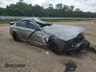 2019 BMW M5 z VIN WBSJF0C57KB447306, wystawiony jako Copart lot #71837424 z przebiegiem Nie podano mil oraz Szkoda całkowita • Salvage title. Historia ofert i sprzedaży dostępna na DreamBid. Obrazek 4.