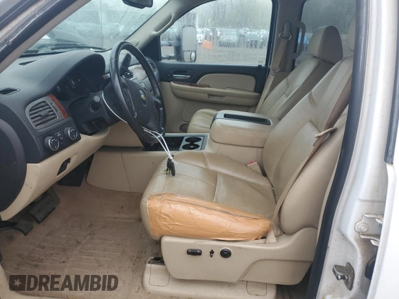 2008 Chevrolet Silverado 3500HD DRW LTZ with VIN 1GCJK33618F206520, listed as a Copart auction lot 77017104 with 132,687 mi miles and Salvage Title. Bid and sale history available at carsss.com. Image 7.
