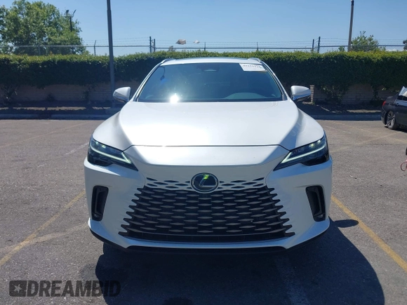 2024 Lexus RX 350 z VIN 2T2BAMBAXRC042872, wystawiony jako IAAI lot #42151226 z przebiegiem 8 141 mil mil oraz . Historia ofert i sprzedaży dostępna na DreamBid. Obrazek 12.