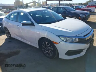 2017 Honda Civic EX z VIN 19XFC2F76HE202300, wystawiony jako IAAI lot #41337380 z przebiegiem 165 235 mil mil oraz . Historia ofert i sprzedaży dostępna na DreamBid. Obrazek 1.