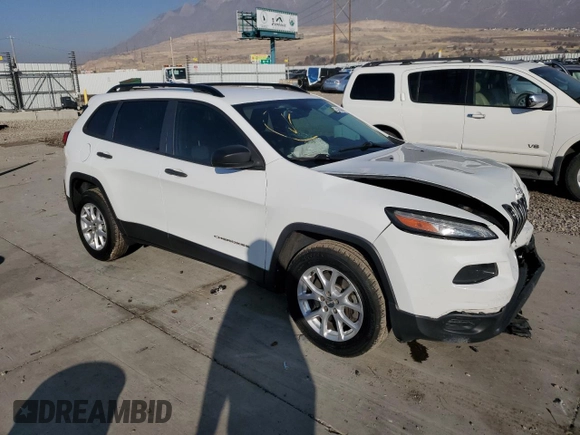2016 Jeep Cherokee Altitude with VIN 1C4PJMAS0GW215128, listed as a Copart auction lot 83919964 with 134,891 mi miles and Salvage title. Bid and sale history available at DreamBid. Image 4.