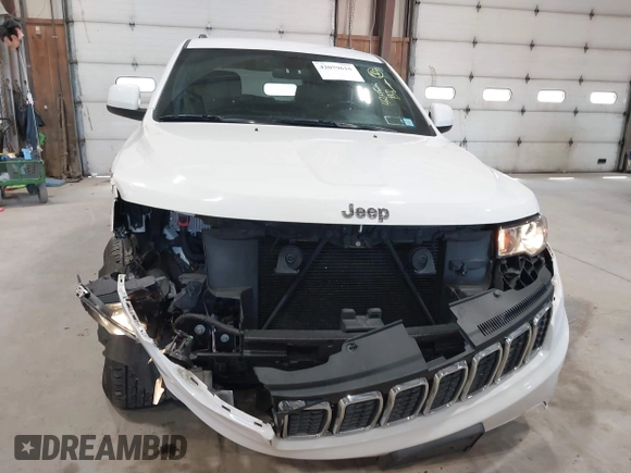 2019 Jeep Grand Cherokee Upland with VIN 1C4RJFAG5KC834317, listed as a IAAI auction lot 42079616 with 42,452 mi miles and . Bid and sale history available at DreamBid. Image 6.