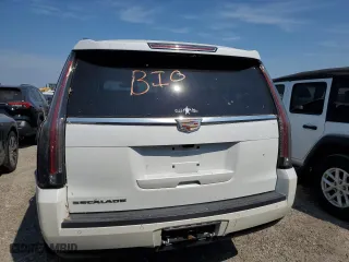2017 Cadillac Escalade Luxury with VIN 1GYS4BKJ2HR153107, listed as a Copart auction lot 76564944 with 0 mi miles and Salvage Title. Bid and sale history available at carsss.com. Image 6.